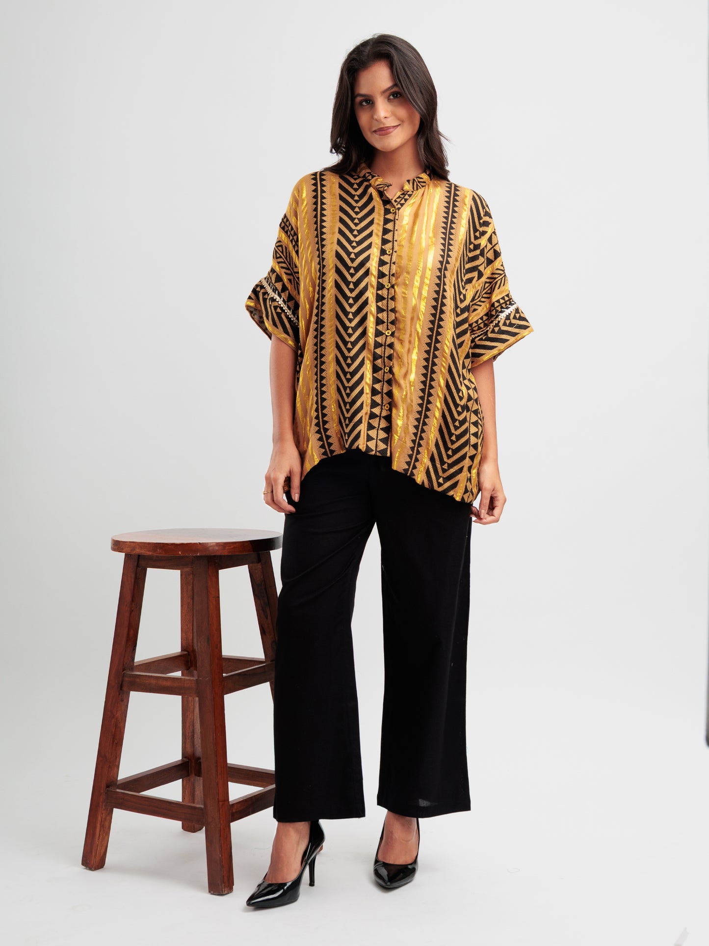 Black and gold geometric kaftan shirt with mandarin collar.