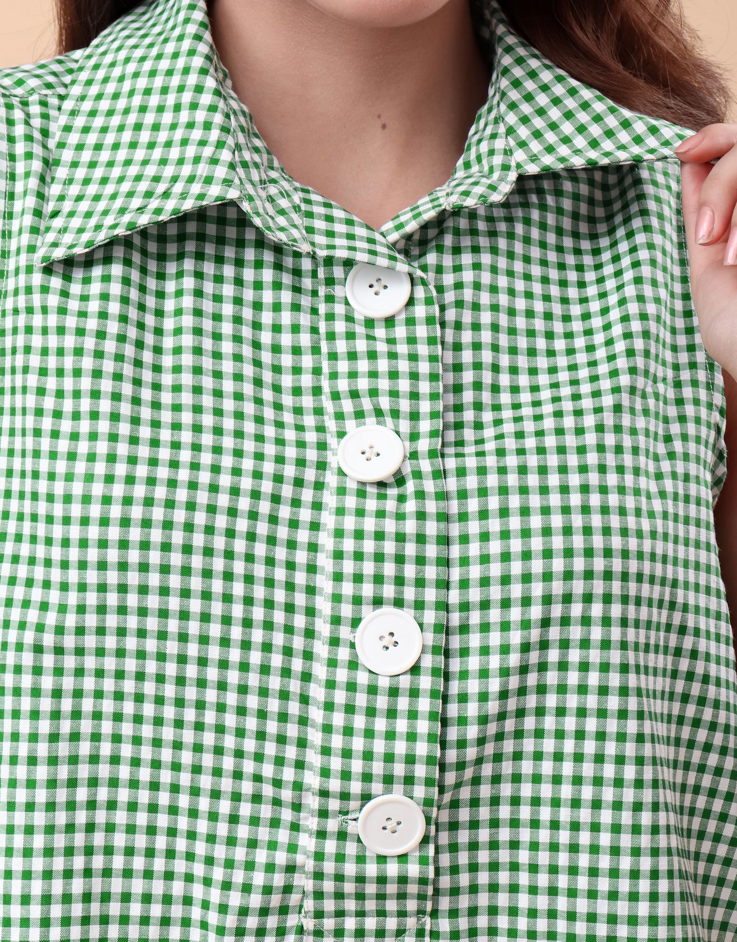 A41 - Checkered Chic