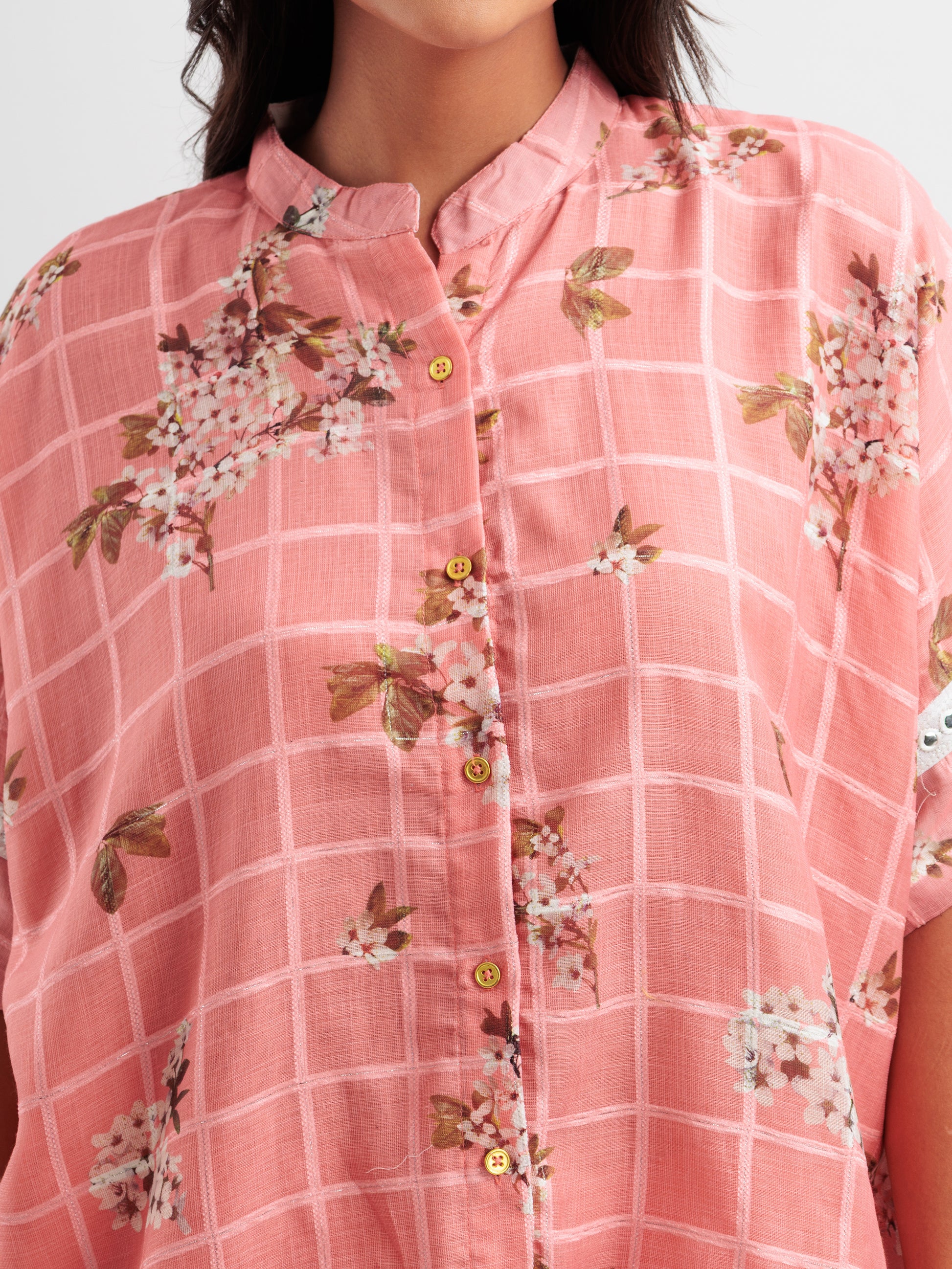 Peach floral kaftan shirt with lace sleeves and mandarin collar from The Thread Therapy.