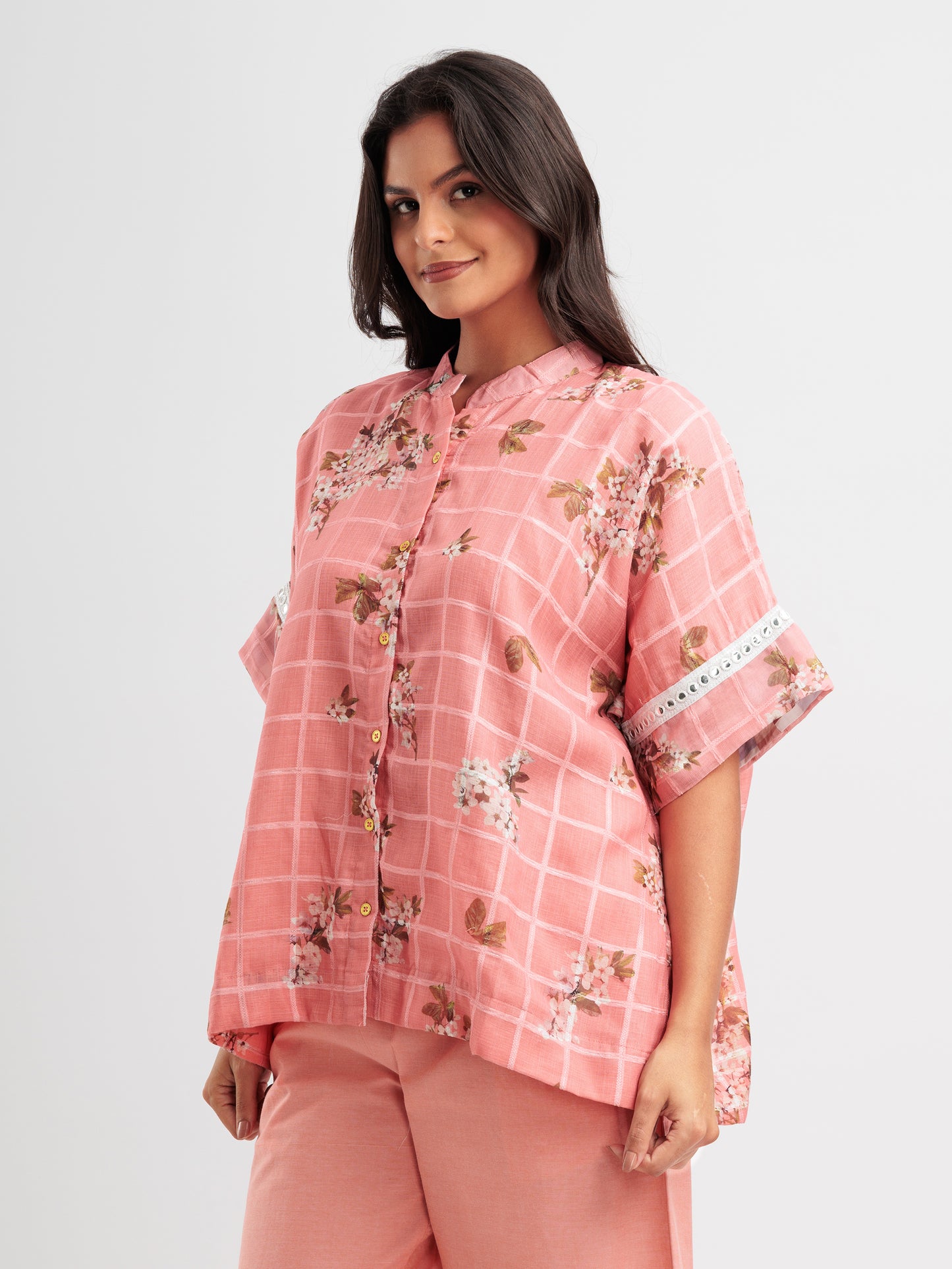 Peach floral kaftan shirt with lace sleeves and mandarin collar from The Thread Therapy.
